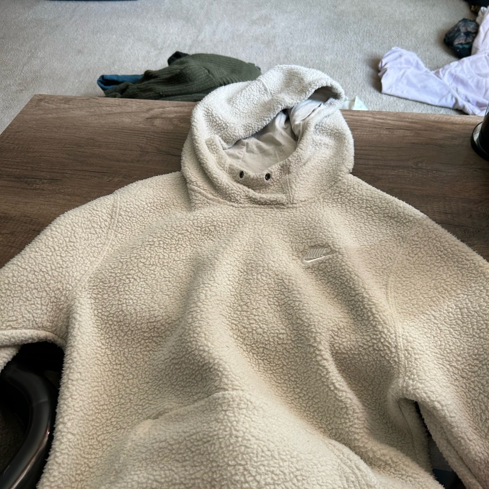 Nike Cream Fleece Pullover Sweater